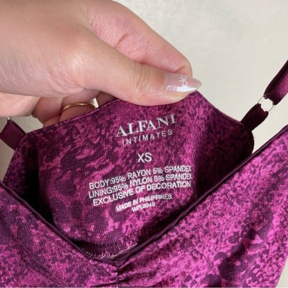 Bundle of Antistar Alfani Live to be Spoiled Dress Size XS - Picture 3 of 6